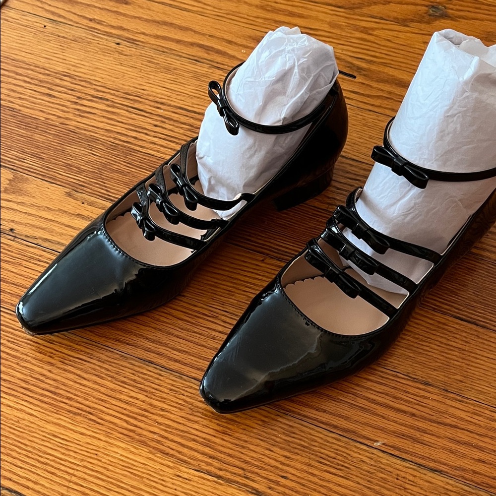 Unique Vintage Black Patent Mary Jane’s 8